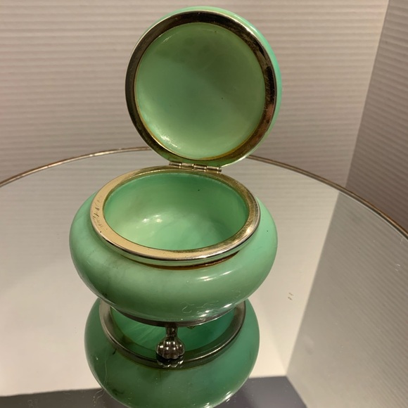 Green Floral Trinket Box - Picture 3 of 5